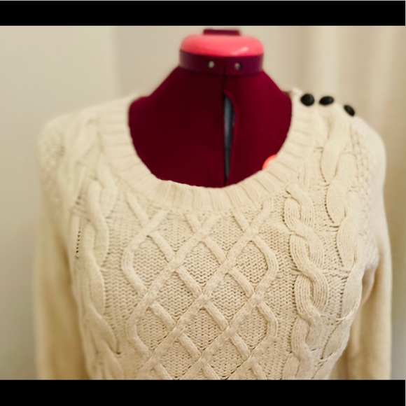 Knitted Cream Sweater - Picture 4 of 5